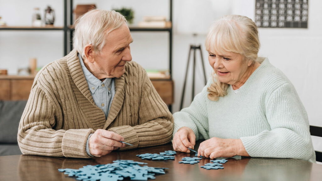 Filhos que abandonam pais idosos podem ser presos e multados