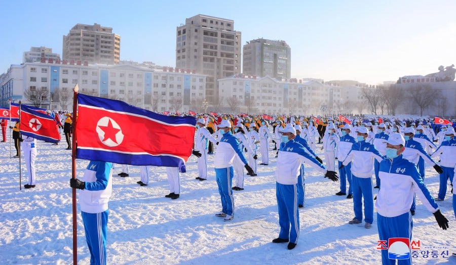 Crusoé: Coreia do Norte forma agentes para delatar cristãos
