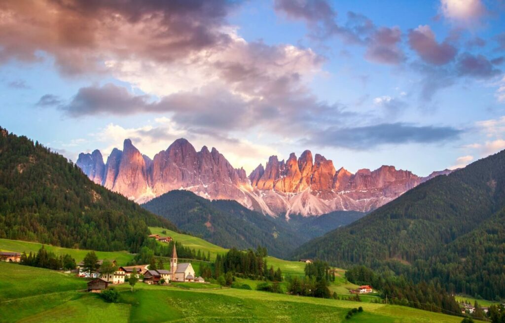 Piscina suspensa, spa subterrâneo, câmara criogênica: a mansão de Musk nos alpes italianos