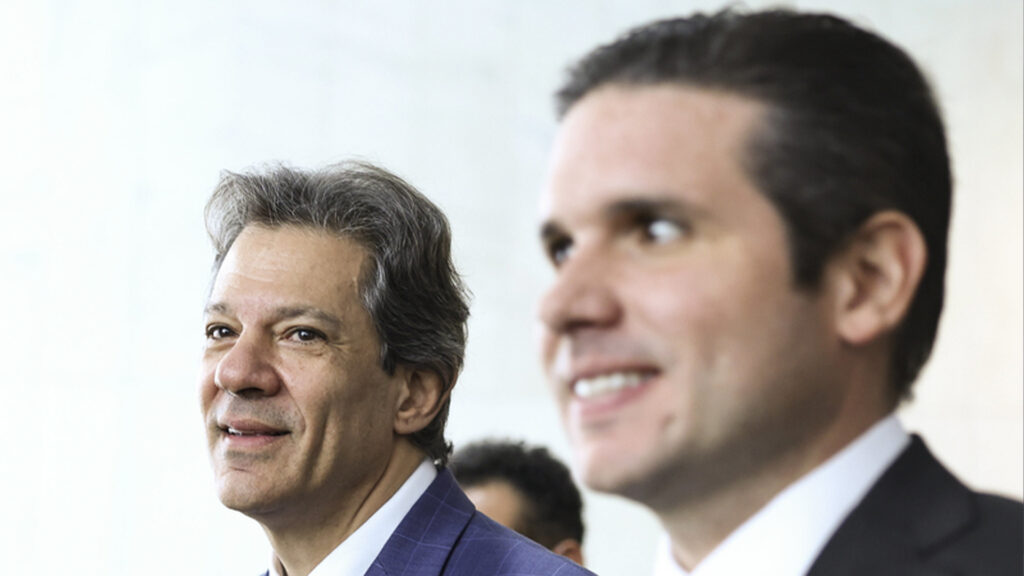 Câmara vai votar urgência de projeto que derruba aumento no IOF