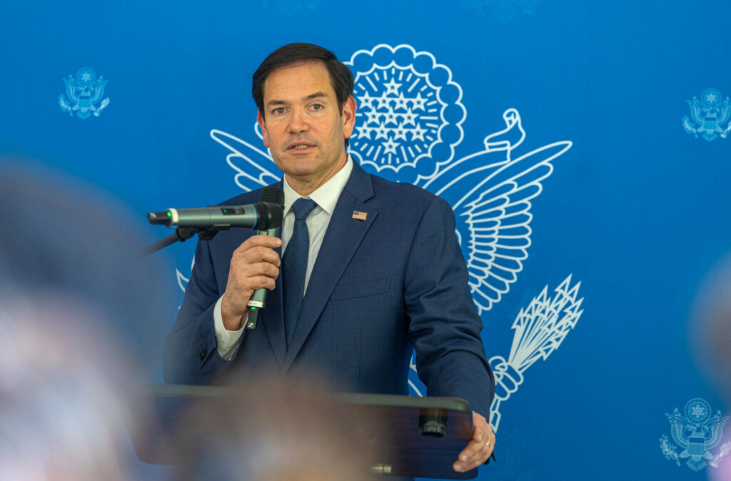 Regimes de Cuba, Nicarágua e Venezuela são inimigos da humanidade, diz Rubio