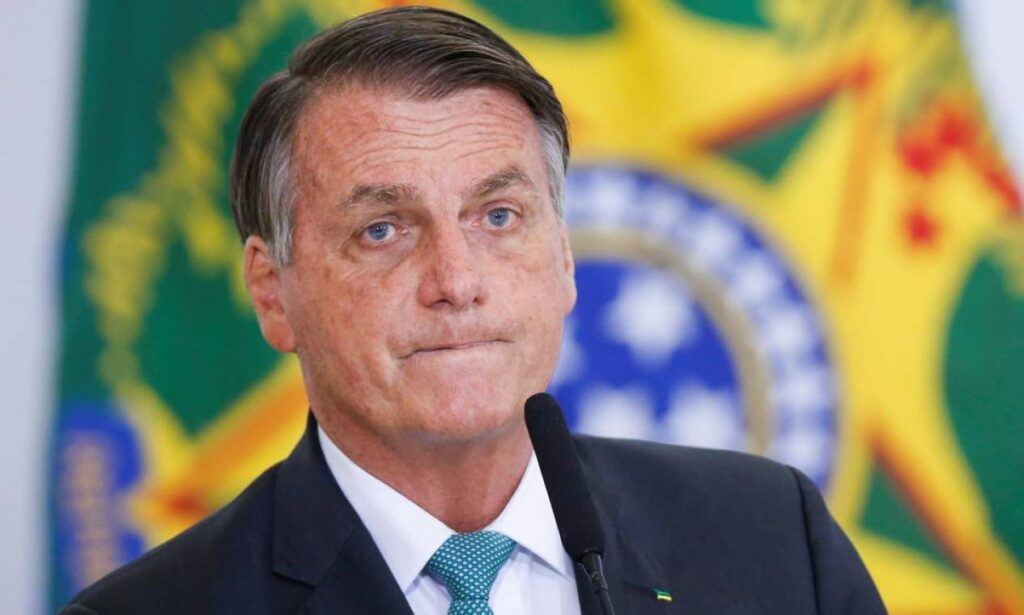 PCO abraça Bolsonaro contra Moraes