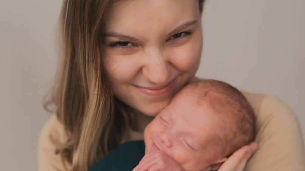 Isabel Veloso comenta sobre nova cirurgia após nascimento do filho