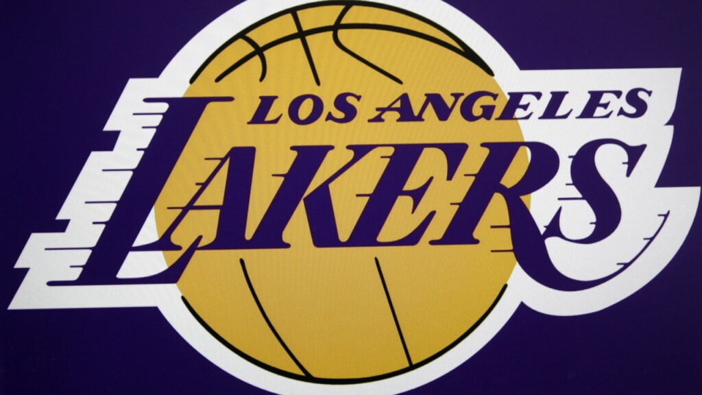Lakers cancela troca de jogador na NBA