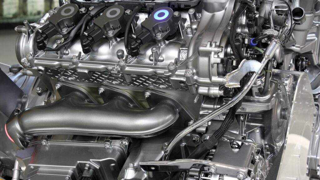 Motor a combustão ainda tem futuro? O que esperar das novas regulamentações