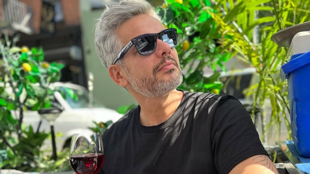 Otaviano Costa anuncia retorno à Band