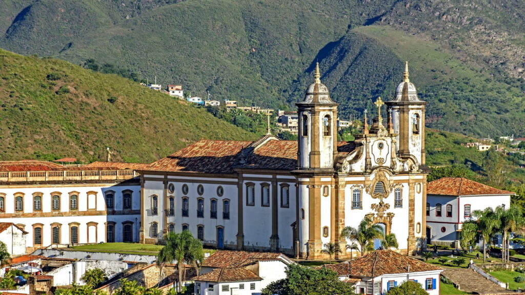 Explore o passado brasileiro visitando essas cidades históricas