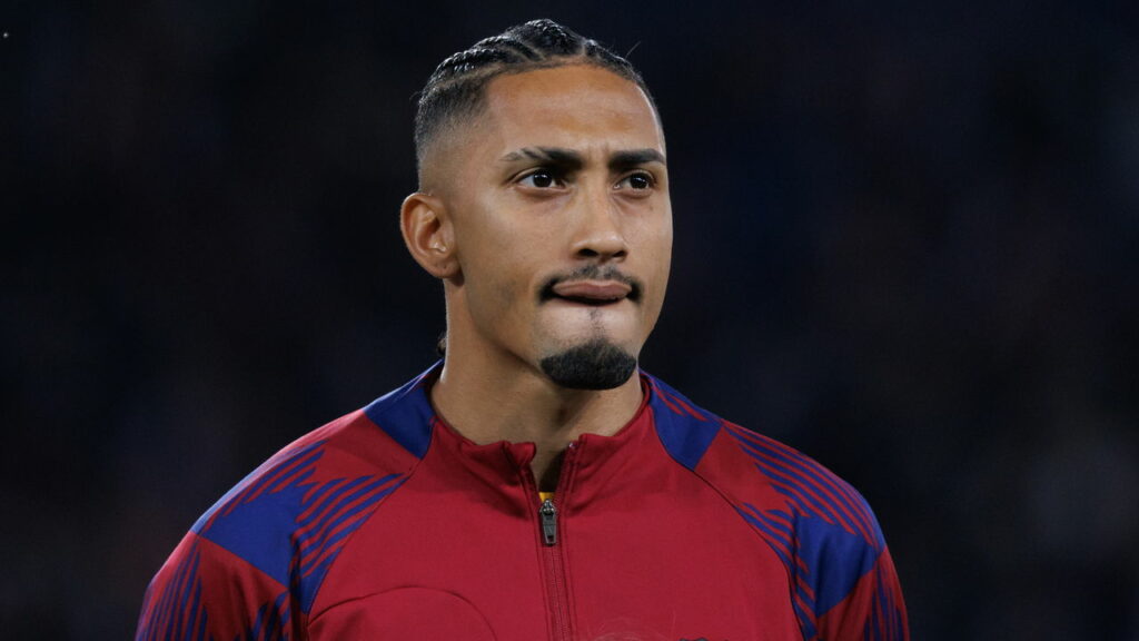 Raphinha desbanca como grande craque do Barcelona em 2025