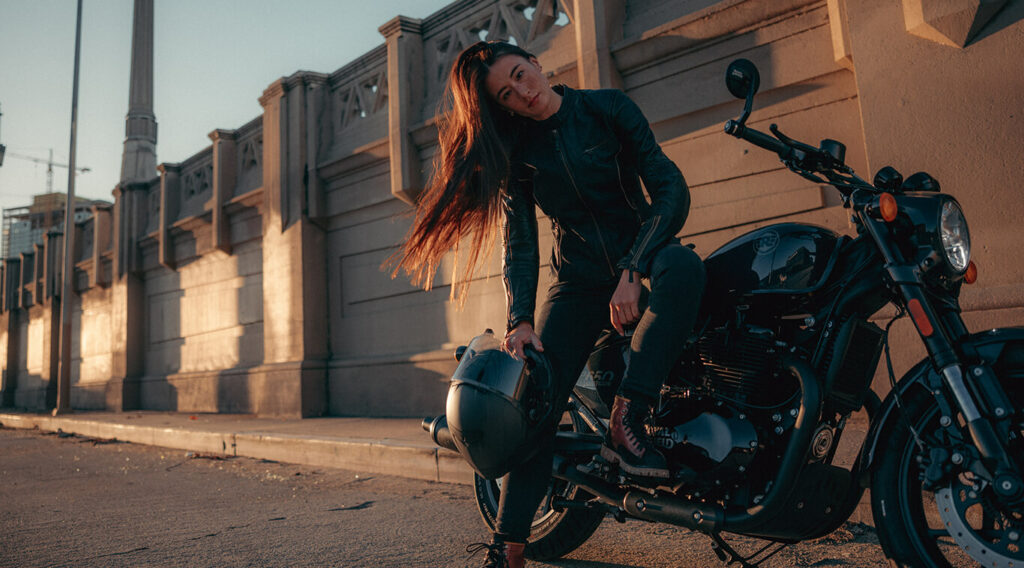 Royal Enfield - Shotgun 650..