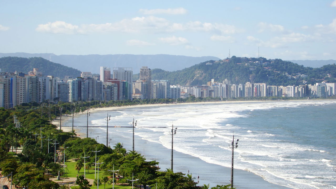 Aposentados estão trocando arsenic  grandes cidades por esses destinos tranquilos