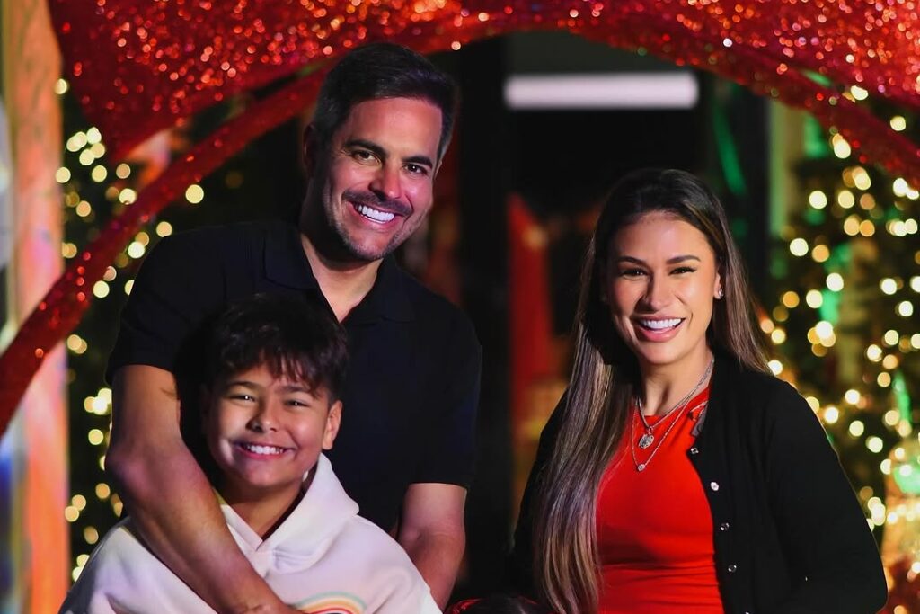 Filho de Simone Mendes arrecada 27 mil reais vendendo brinquedos