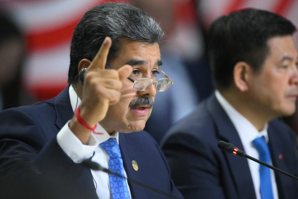 Crusoé: EUA vão confiscar avião de Maduro na República Dominicana