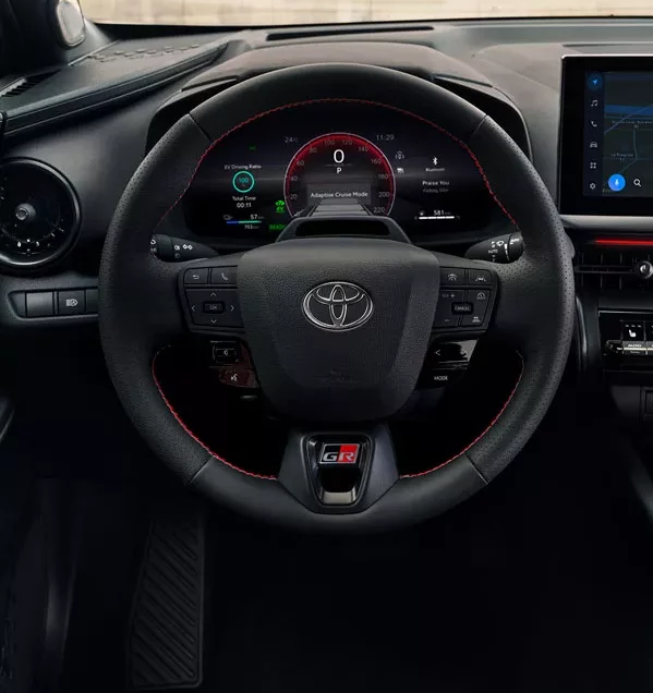 Toyota lança SUV C-HR com design futurista