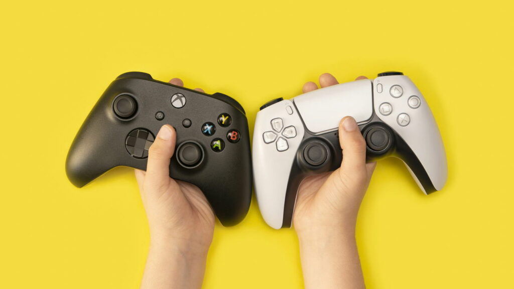 Xbox começa a rodar jogos de Playstation 5