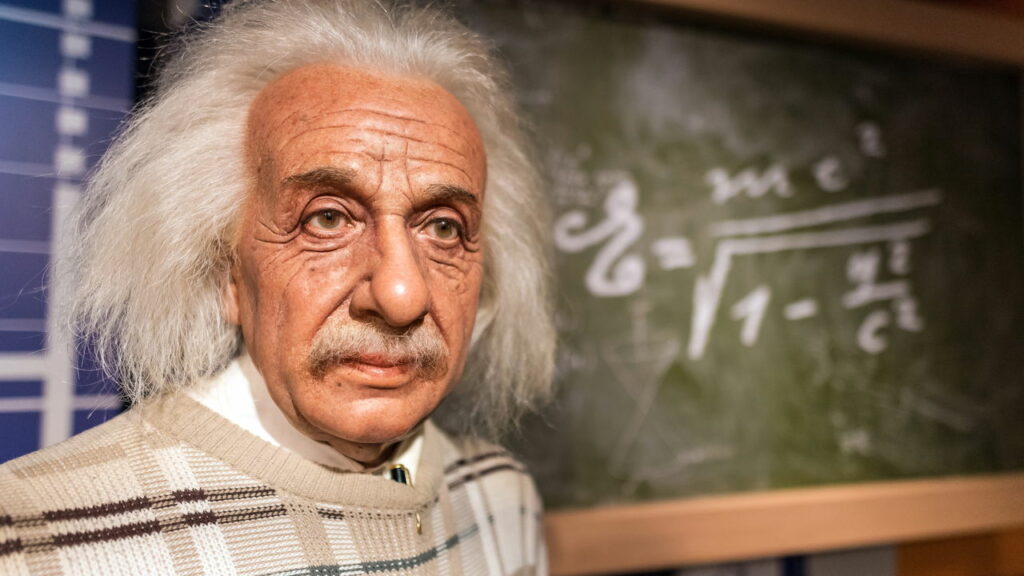 O segredo da felicidade segundo Einstein pode surpreender você