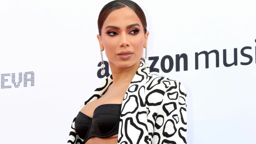 Anitta critica o autoconhecimento emocional dos homens