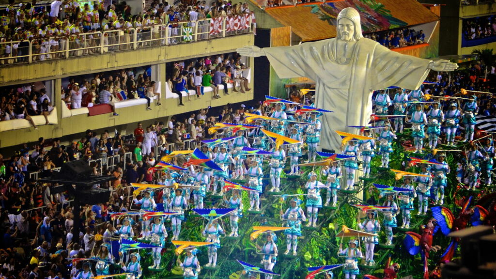 Carnaval do Rio de Janeiro terá 3 noites de desfile pela primeira vez
