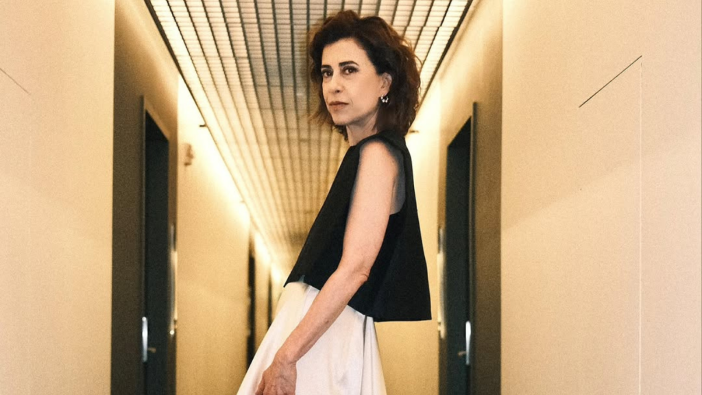Fernanda Torres é a favorita ao Oscar 2025 de melhor atriz, diz jornal
