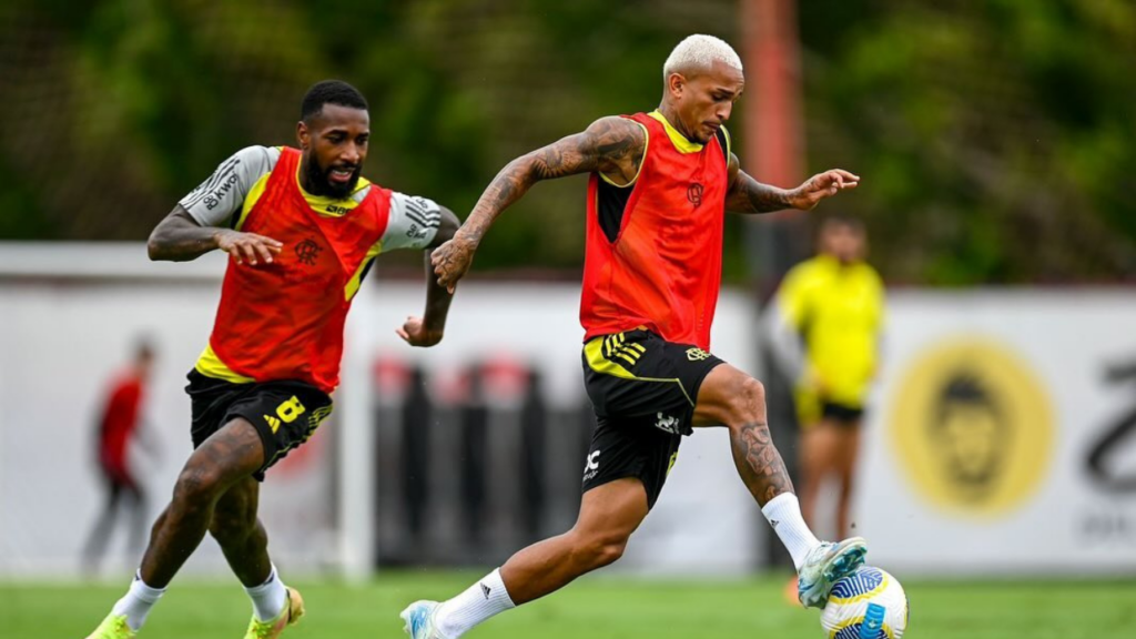 Atitude de jogador do Flamengo é reprovada por Filipe Luís