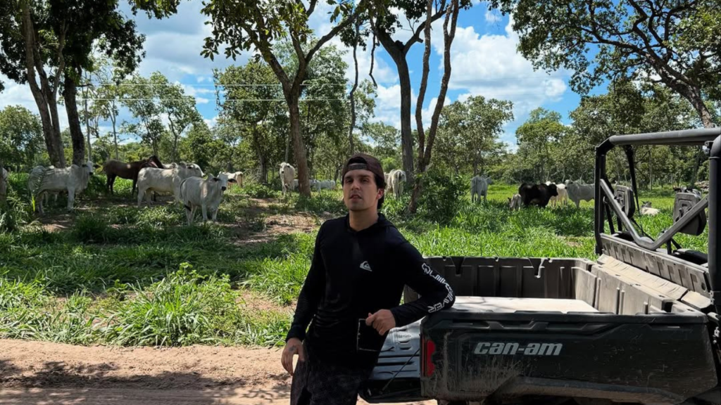 Luan Santana mostra fotos da sua fazenda no Pantanal