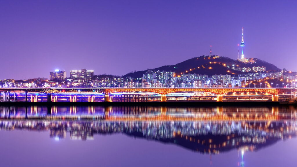 Cidade é eleita o melhor destino para viajantes solo em 2025