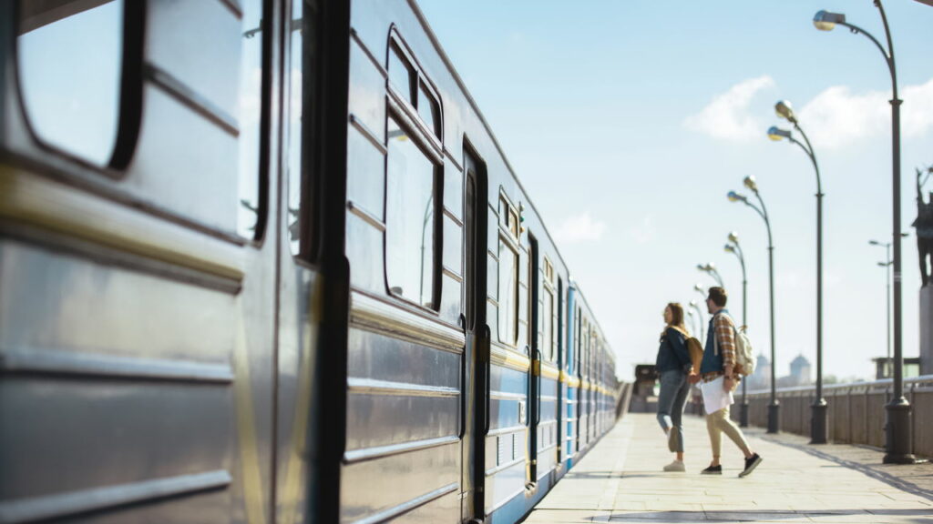 Paris e Milão voltam a ser conectadas por trem de alta velocidade