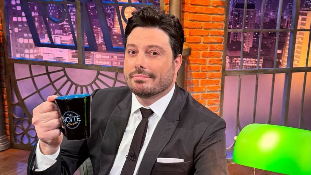 Danilo Gentili se explica após surto em vídeo