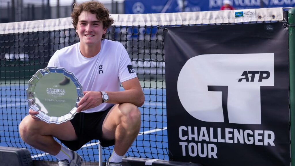 Tenista João Fonseca desbanca Nadal e Djokovic