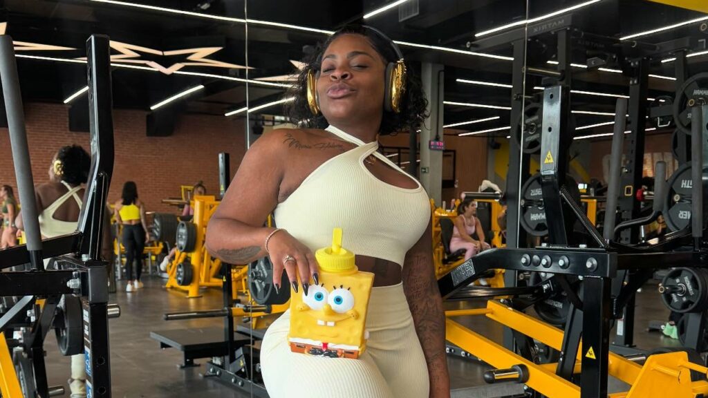 Jojo Todynho continua a exibir corpo transformado