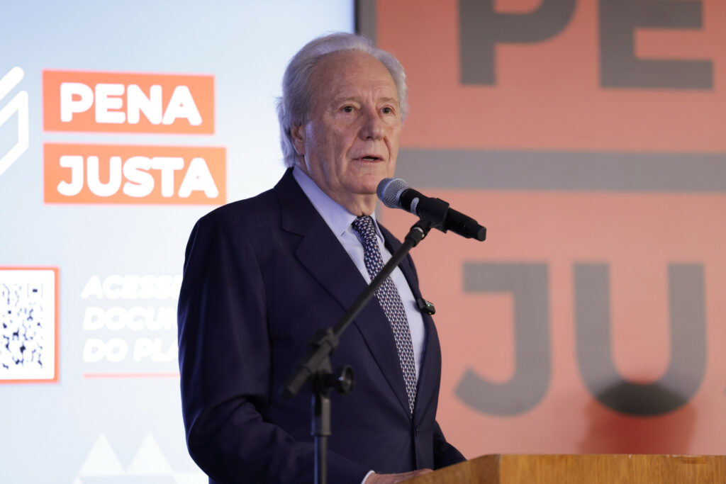 Crusoé: Plano Pena Justa não pegou bem, indica pesquisa