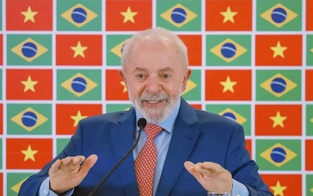 Lula tenta dar nova lição de moral a Zelensky