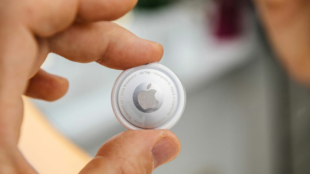 Nova AirTag da Apple vem aí e pode surpreender com funções inéditas