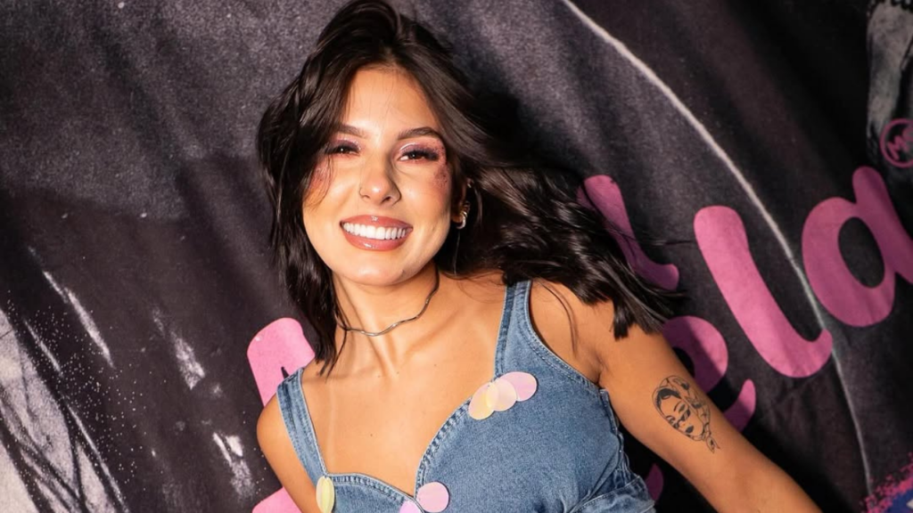 Ana Castela compra mansão em Orlando