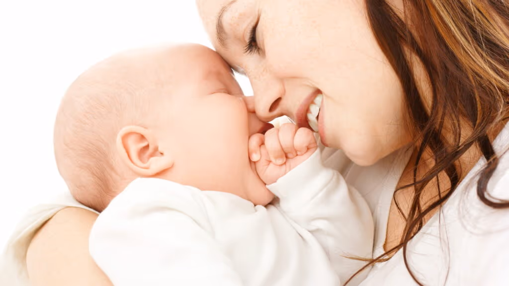 O benefício mais importante do INSS para quem vai ter filho em 2025