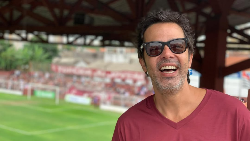 Bruno Mazzeo posta homenagem ao pai, Chico Anysio