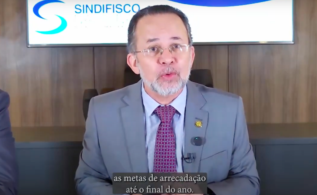 Crusoé: Grevistas usam meta fiscal para pressionar governo Lula