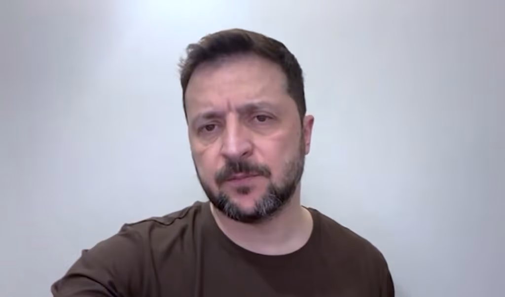 Zelensky cita mais de 2 mil violações russas durante “trégua de Páscoa”