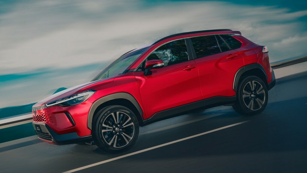 Corolla Cross 2026 chega atualizado e promete liderar os SUVs!