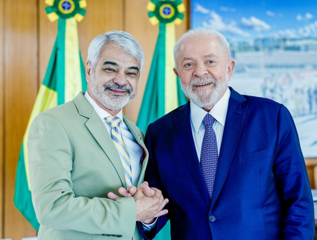 Presidente do PT defende Lula para 2026: “Candidatíssimo”