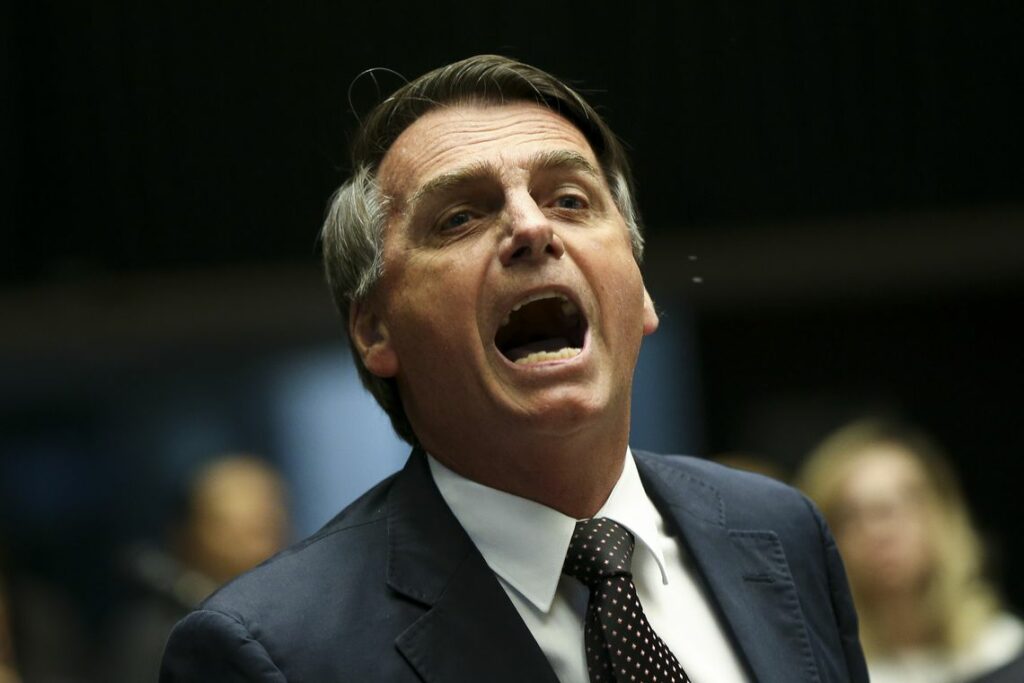 Golpe de Estado: a tese de Bolsonaro não resiste a uma simples pergunta