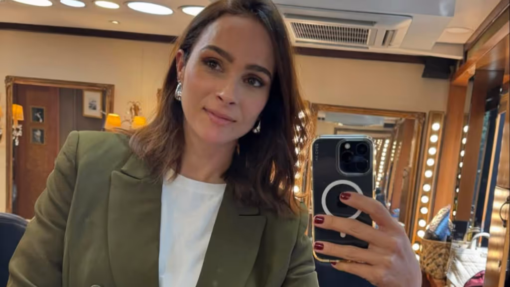 Leticia Cazarré detalha dificuldades com a condição de saúde da filha