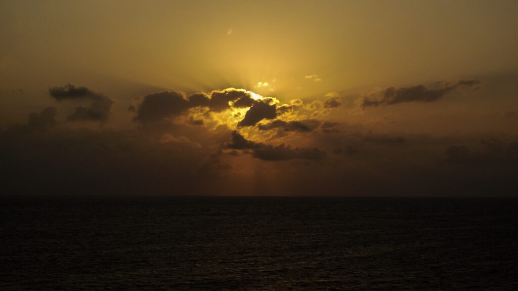 O Sol nasce primeiro nessa cidade e depois no resto das Américas