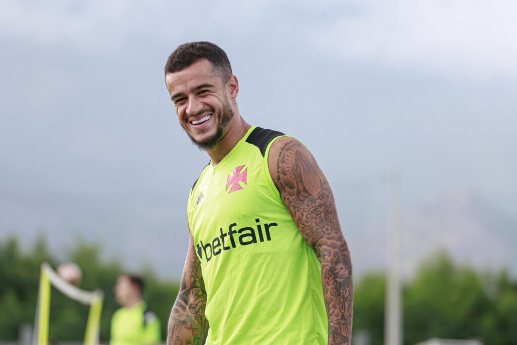 Philippe Coutinho pode desfalcar o Vasco na Copa do Brasil contra o Furação