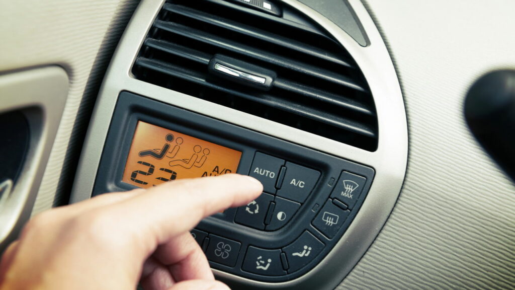 Quando fazer a manutenção do sistema de arrefecimento do carro