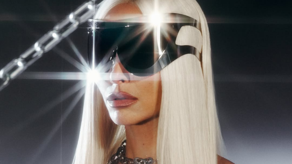 Primeiro look de Sabrina Sato para o carnaval surpreende