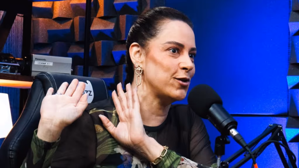 Silvia Abravanel surpreende e critica a estreia de Boninho no SBT