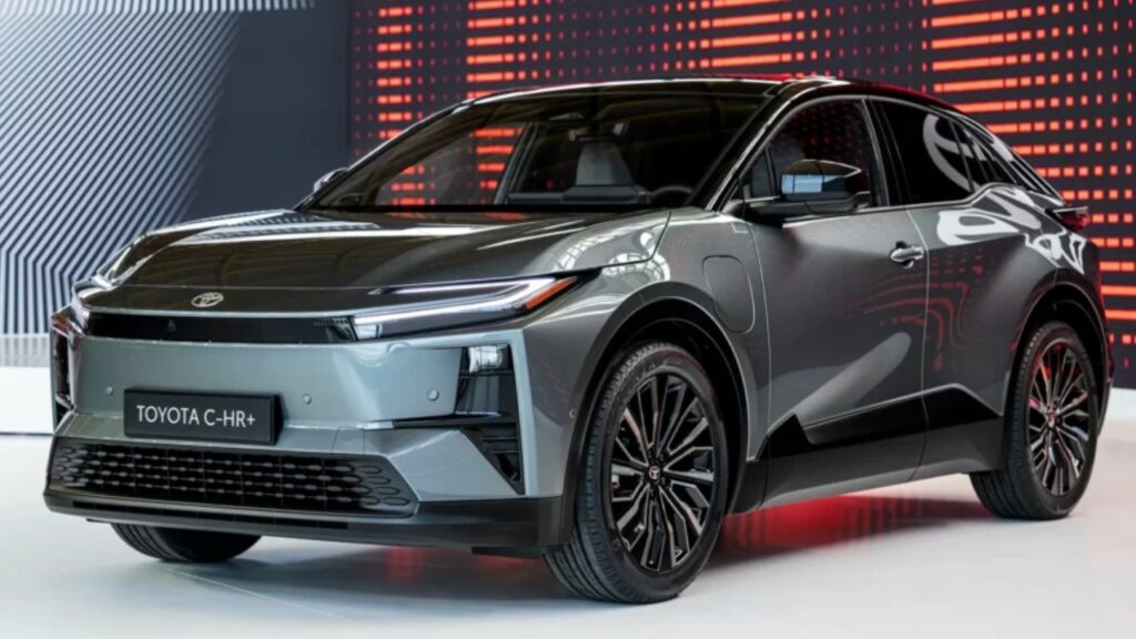 Toyota C-HR+ chega com autonomia brutal e design renovado!