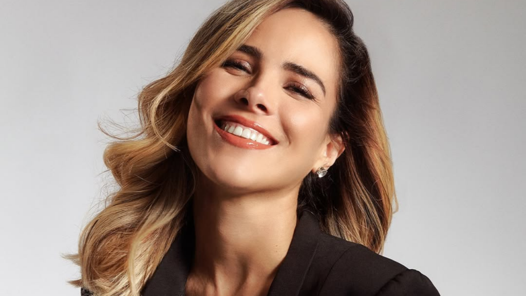 Wanessa Camargo divulga música de Dado Dolabella após separação