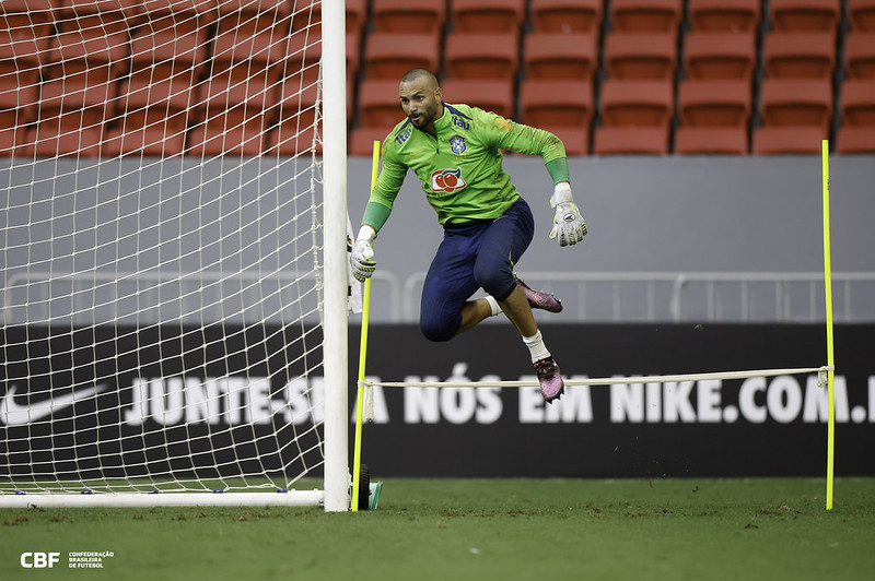Weverton chega a Seleção Brasileira para jogo contra Argentina. Vai ser titular?