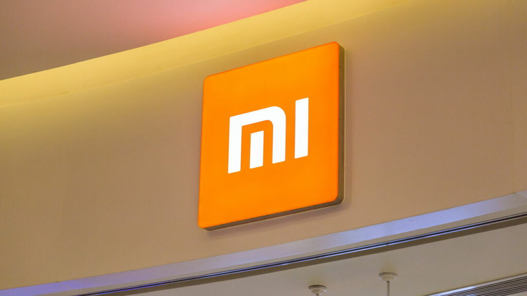 Vai comprar um Xiaomi 15? Marca surpreende com grande brinde!